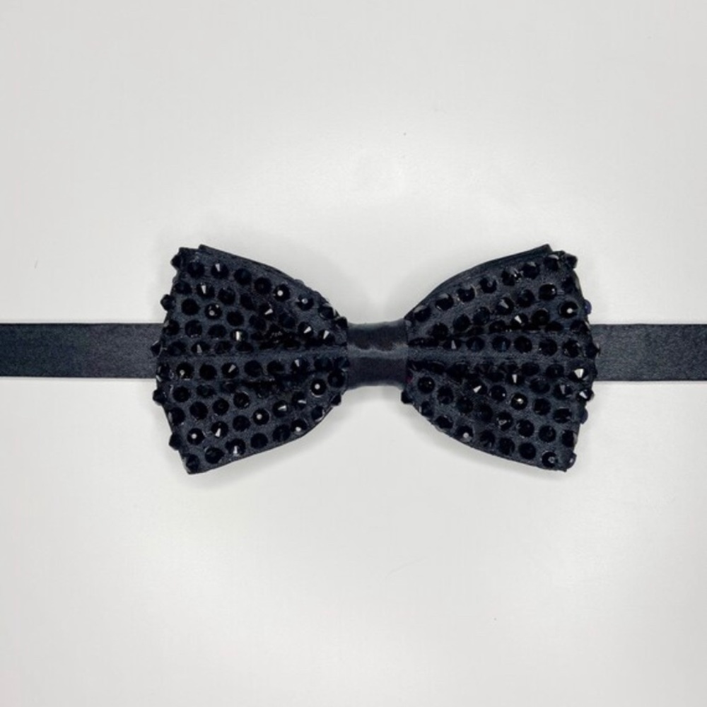 Black Men’s rhinestone bowtie perfect for homecoming formal prom